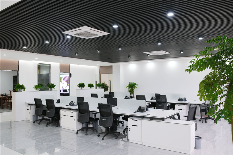 fektheri-tour-office-area-contact-center-headset-noise-cancelling-2